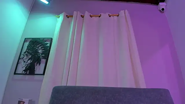 isa_kiss's cam snapshot