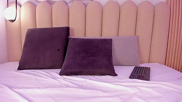 Vittoria__rossi's cam snapshot