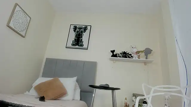 mary_cute9's cam snapshot