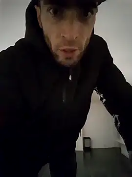 JonathanShadow's cam snapshot