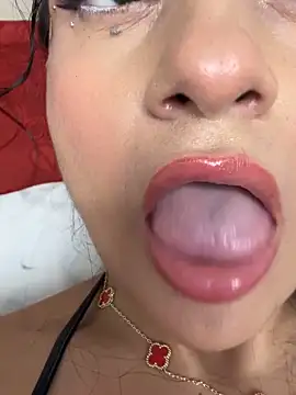 AngelinaDuvall's cam snapshot