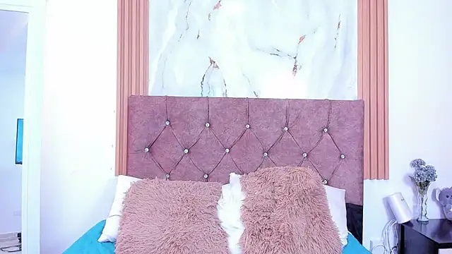 scarletnoir03's cam snapshot