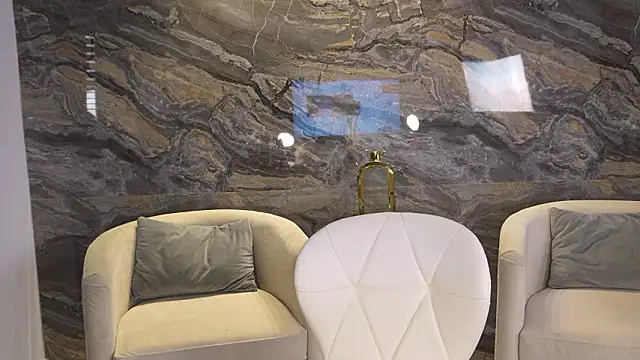 NaomiSainz live sex cam