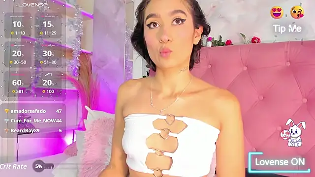 Nicolqueen_'s cam snapshot