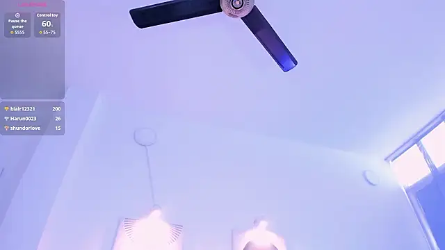 kylie_soraya's cam snapshot