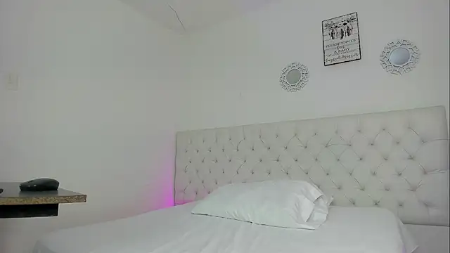 salome_vegaa's cam snapshot