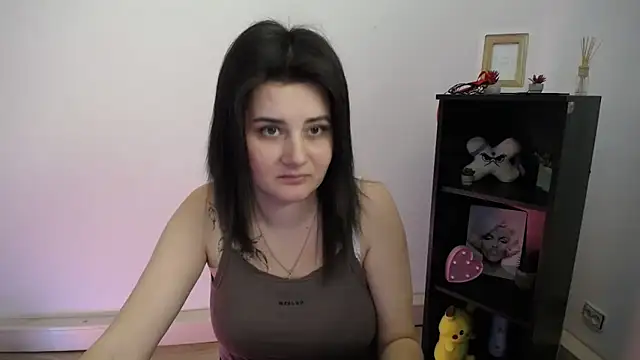 Katrin_kiss_'s cam snapshot