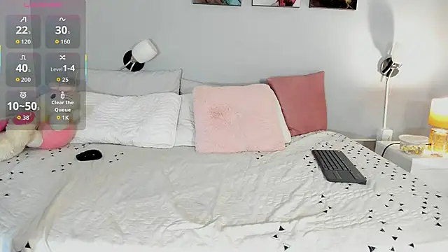 DomenicaW's cam snapshot