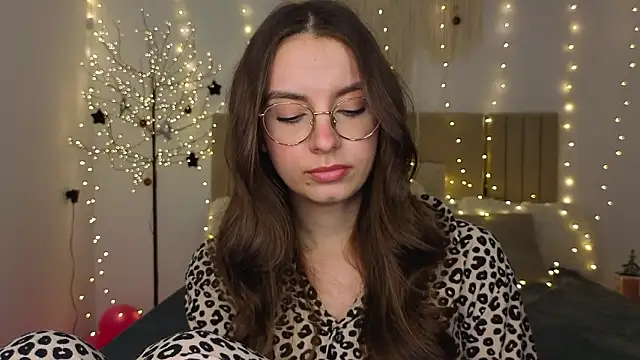 Real_cutie1's cam snapshot