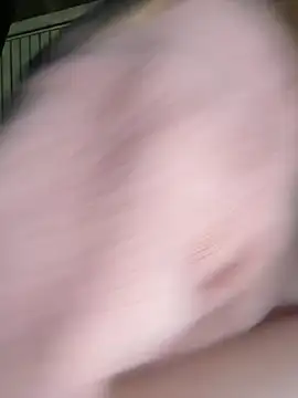 FayeFlame's cam snapshot