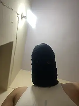 LOVE4GIRL live sex cam