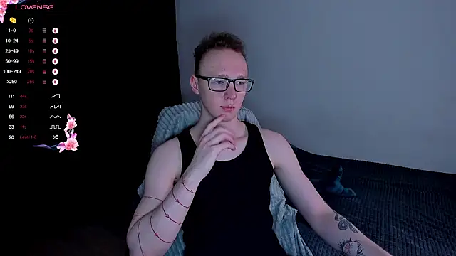 Alex_silent live sex cam