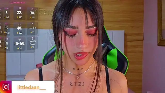 Abril_Velvet_a_'s cam snapshot