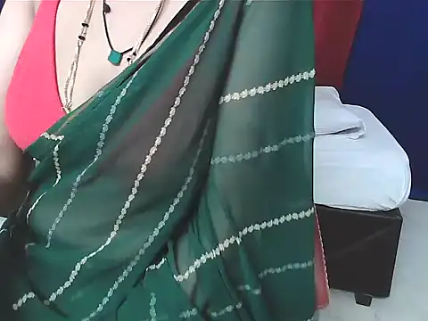 sunitha-3 live sex cam