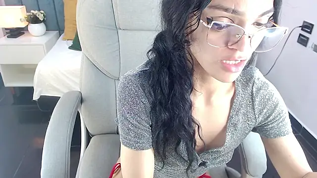 maddy_scottt's cam snapshot