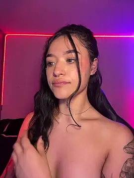 crystal_dlun's cam snapshot