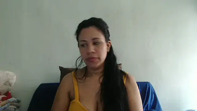 LeilaTaylor's cam snapshot