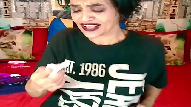 Indian_Blaze00's cam snapshot