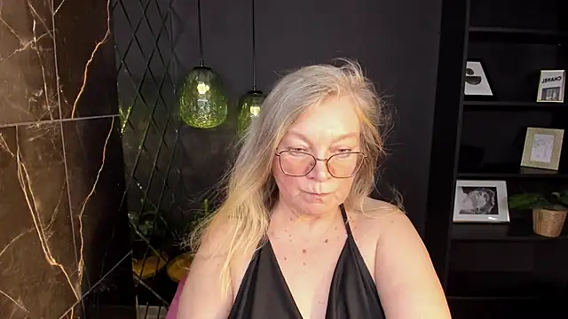 NataliMellow's cam snapshot