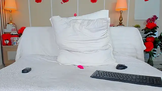 NatyPreciousss's cam snapshot