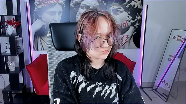 Sylvia_Reed's cam snapshot