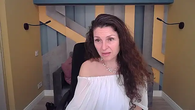 EllaLong's cam snapshot