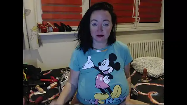 Alexie33's cam snapshot