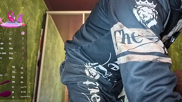 DanielOhCool's cam snapshot