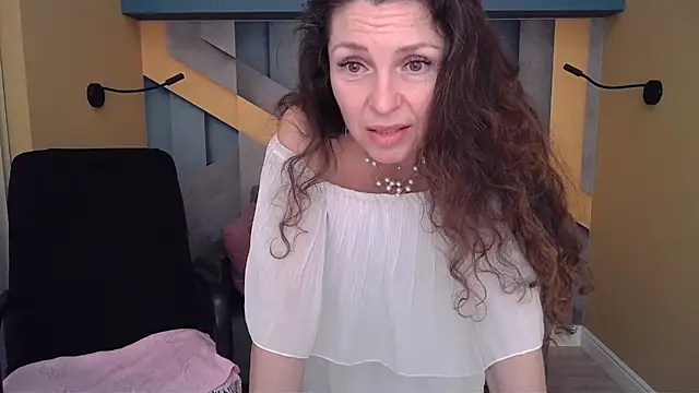 EllaLong's cam snapshot