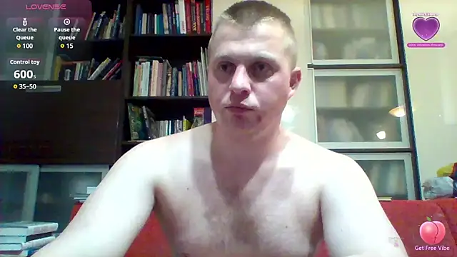 Matttthees live sex cam