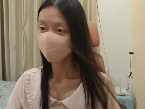 Lil-Cherries's cam snapshot