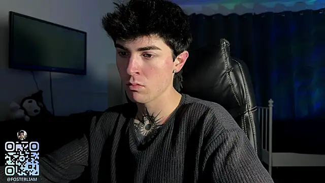 LiamFoster's cam snapshot