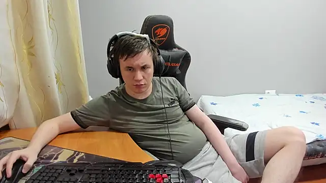 iliaskrislove live sex cam