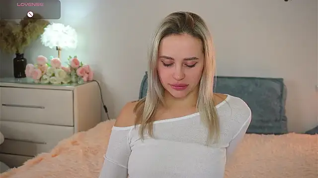 amynewsy's cam snapshot