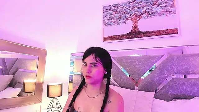 Daniela_Martinez_'s cam snapshot