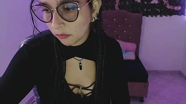 pamela_cherry_11's cam snapshot