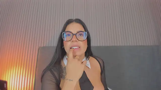 emelie_89's cam snapshot