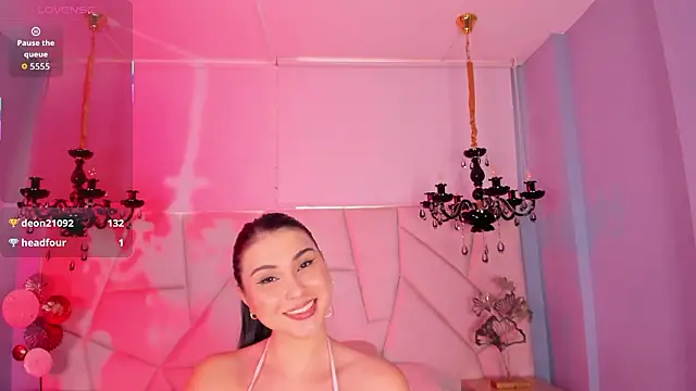 Aitana_Hilton_'s cam snapshot