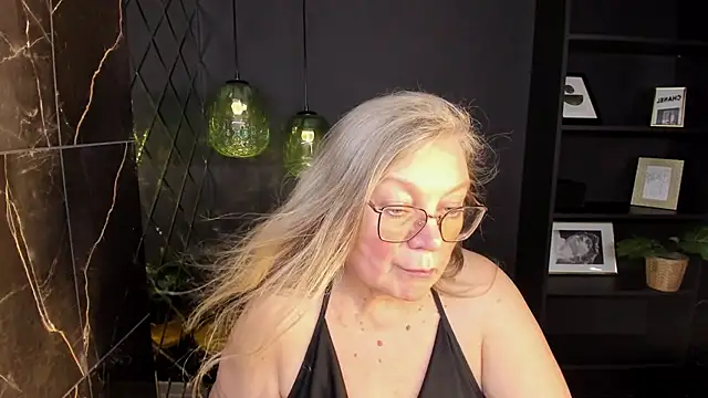 NataliMellow's cam snapshot