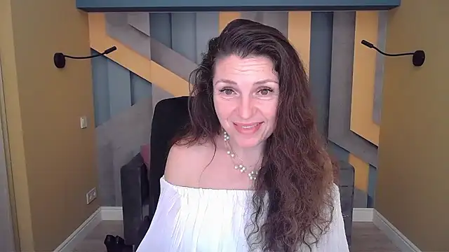 EllaLong's cam snapshot