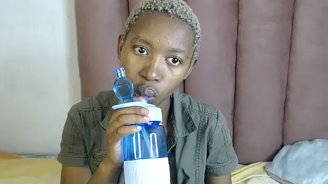 ScorpioBlue_'s cam snapshot