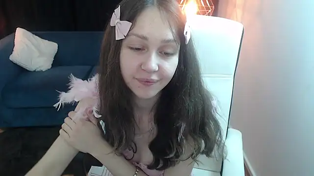 Afina_Youngful's cam snapshot