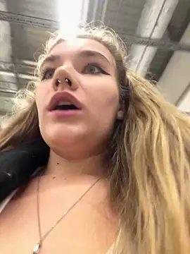 Holy_Tereza's cam snapshot