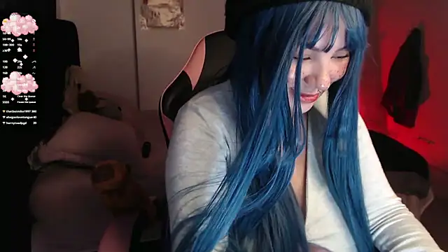 Theprojectsaraa's cam snapshot