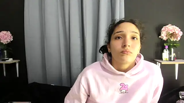 TeensNews18's cam snapshot