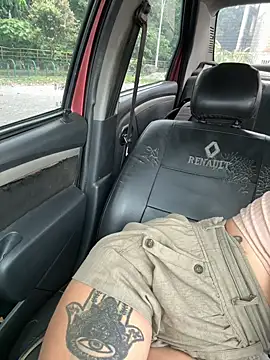 roxyrougee's cam snapshot