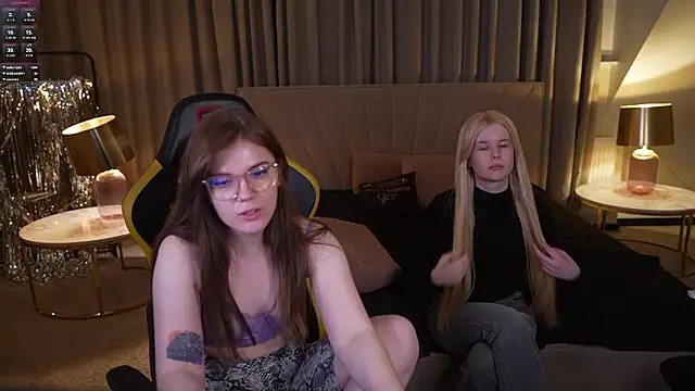 Runa_054's cam snapshot