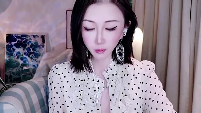 sexygirl-cici's cam snapshot