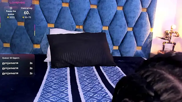 Michel_fitnes's cam snapshot