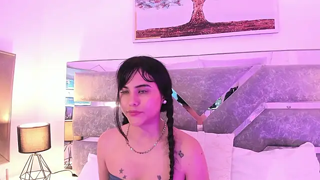 Daniela_Martinez_'s cam snapshot